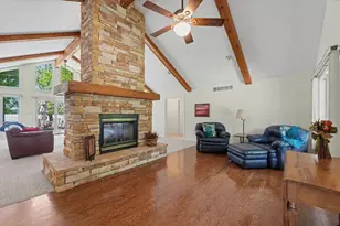 606 Skyline Dr, Loda, IL 60948 - Photo 4