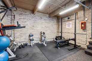 2300 W Wabansia Ave, Chicago, IL 60647 - Photo 34