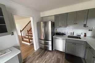 118 Willow St, Park Forest, IL 60466 - Photo 8