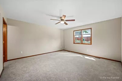 58 Silver Trail, North Aurora, IL 60542 - Photo 14