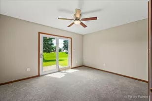 58 Silver Trail, North Aurora, IL 60542 - Photo 18