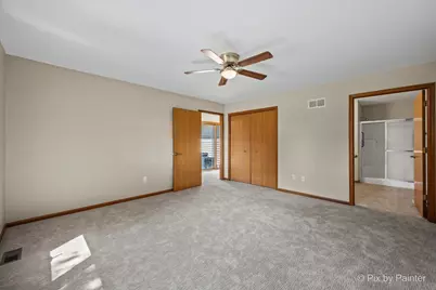 58 Silver Trail, North Aurora, IL 60542 - Photo 16