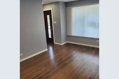 9224 Sproat Avenue, Oak Lawn, IL 60453 - Photo 2