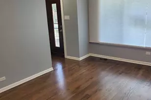9224 Sproat Ave, Oak Lawn, IL 60453 - Photo 2