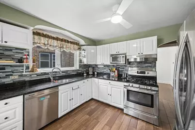 3833 Maple Avenue, Berwyn, IL 60402 - Photo 8