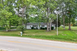 12799 Whipple Rd, Sycamore, IL 60178 - Photo 4