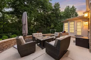817 Heatherton Dr, Naperville, IL 60563 - Photo 92