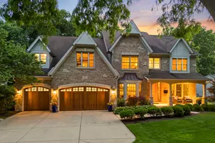 817 Heatherton Dr, Naperville, IL 60563 - Photo 1