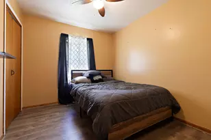 1141 Arnold Ave, Rockford, IL 61108 - Photo 12