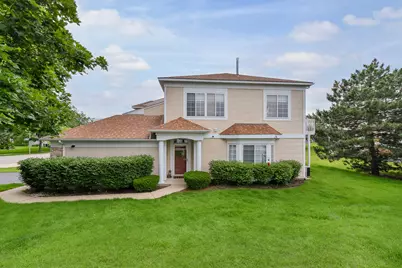 2077 College Green Drive #2077, Elgin, IL 60123 - Photo 2