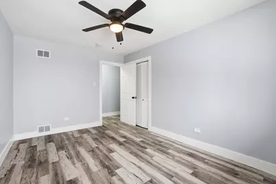 14315 S Manistee Avenue, Burnham, IL 60633 - Photo 16