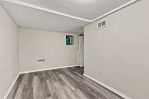 503 W 81st St, Chicago, IL 60620 - Photo 10