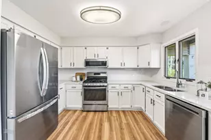 971 W Essex Pl, Arlington Heights, IL 60004 - Photo 10