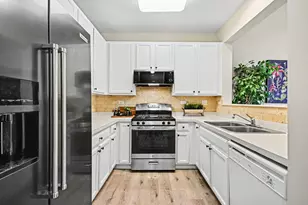 2531 Congress Ave, Aurora, IL 60503 - Photo 6