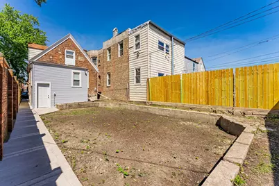 2231 S Drake Avenue, Chicago, IL 60623 - Photo 16