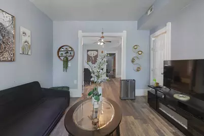 1634 N Sawyer Avenue, Chicago, IL 60647 - Photo 8