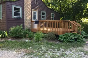 718 Three Oaks Rd, Cary, IL 60013 - Photo 16