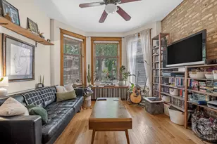 2520 N St Louis Ave, Chicago, IL 60647 - Photo 2