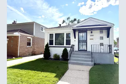12520 S Yale Avenue, Chicago, IL 60628 - Photo 1