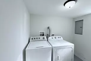 12520 S Yale Ave, Chicago, IL 60628 - Photo 10