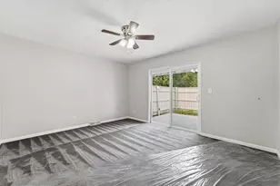2508 Gabriel Ave, Zion, IL 60099 - Photo 18