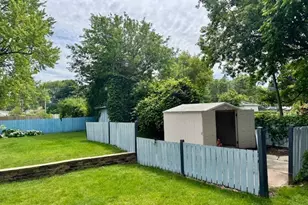 2508 Gabriel Ave, Zion, IL 60099 - Photo 10