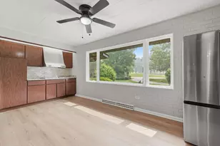 2508 Gabriel Ave, Zion, IL 60099 - Photo 10