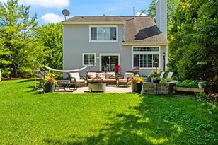 287 Rock Hall Ct, Grayslake, IL 60030 - Photo 24