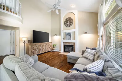 287 Rock Hall Court, Grayslake, IL 60030 - Photo 6