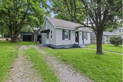 506 E Elm Street, Salem, IL 62881 - Photo 4