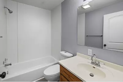 506 E Elm Street, Salem, IL 62881 - Photo 14