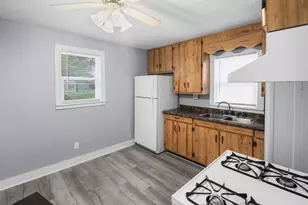 506 E Elm St, Salem, IL 62881 - Photo 20