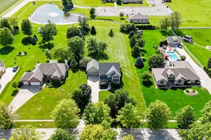 5066 N Pin Oak Turn Dr, Bourbonnais, IL 60914 - Photo 1