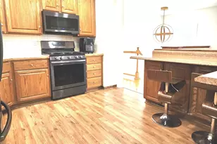 560 Lincoln St, Roselle, IL 60172 - Photo 12