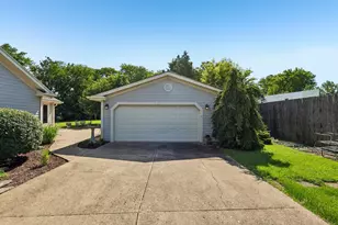 1607 Short Terrace, Des Plaines, IL 60018 - Photo 34