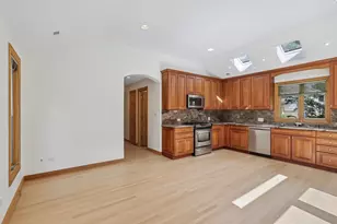 1607 Short Terrace, Des Plaines, IL 60018 - Photo 8