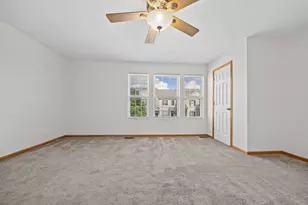 262 Springbrook Trail S, Oswego, IL 60543 - Photo 14