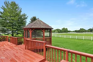 6N777 Palomino Dr, Campton Hills, IL 60175 - Photo 32