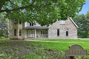 6N777 Palomino Dr, Campton Hills, IL 60175 - Photo 2