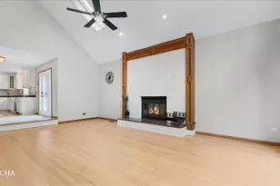 6N777 Palomino Dr, Campton Hills, IL 60175 - Photo 12