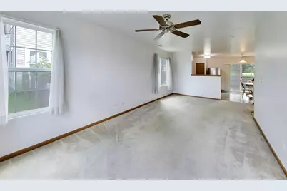 931 E Savannah Drive, Romeoville, IL 60446 - Photo 2