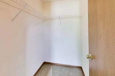 931 E Savannah Drive, Romeoville, IL 60446 - Photo 18