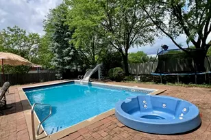 1369 Ginger Ln, Naperville, IL 60565 - Photo 24