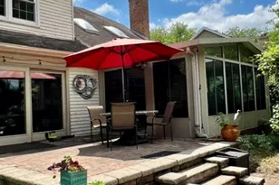 1369 Ginger Ln, Naperville, IL 60565 - Photo 26