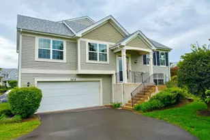 1678 Windward Dr, Pingree Grove, IL 60140 - Photo 1