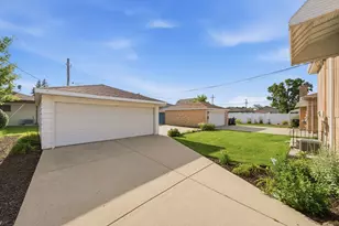 6204 N Emerson St, Rosemont, IL 60018 - Photo 18