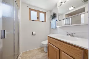 6204 N Emerson St, Rosemont, IL 60018 - Photo 16