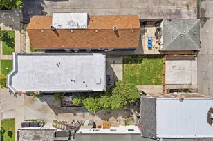 3608 W Wolfram St, Chicago, IL 60618 - Photo 40