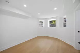 3608 W Wolfram St, Chicago, IL 60618 - Photo 26