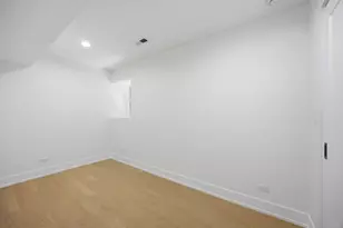 3608 W Wolfram St, Chicago, IL 60618 - Photo 28